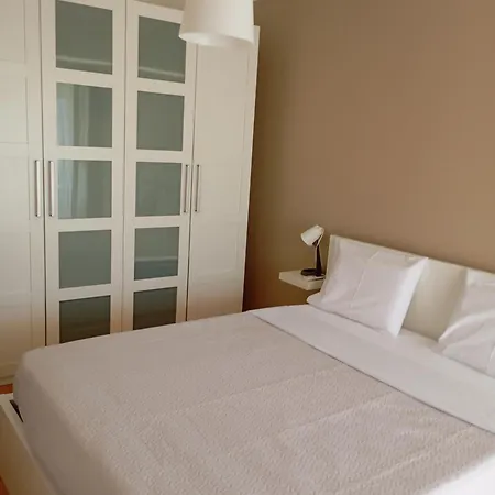 Park Flat Casa Do Ze * 塞图巴尔