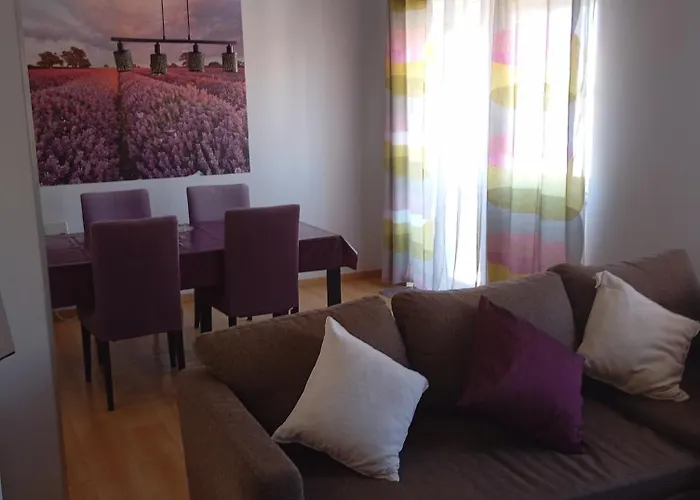 Park Flat Casa Do Ze * Setúbal